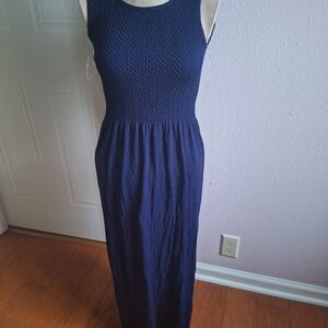 Lark + Grey Chic Navy Sleeveless Maxi Dress